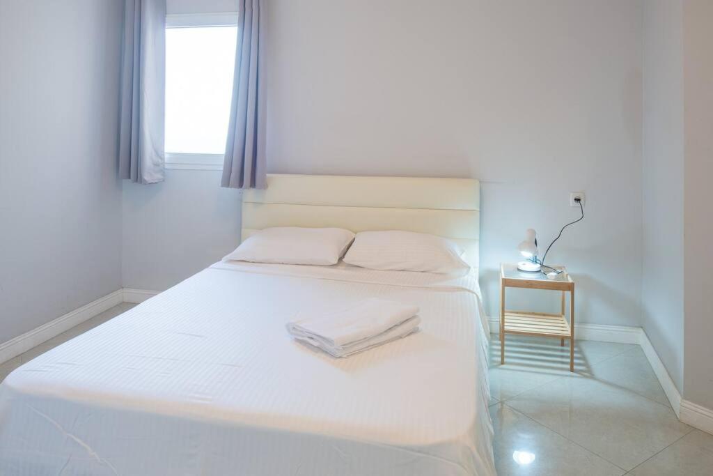 Royal Aparatment On The Sea , Blvd Nitza 34 Netanya Exterior photo