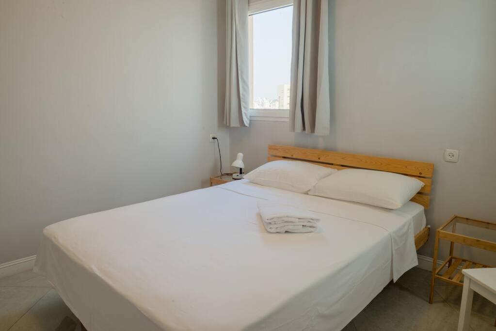 Royal Aparatment On The Sea , Blvd Nitza 34 Netanya Exterior photo