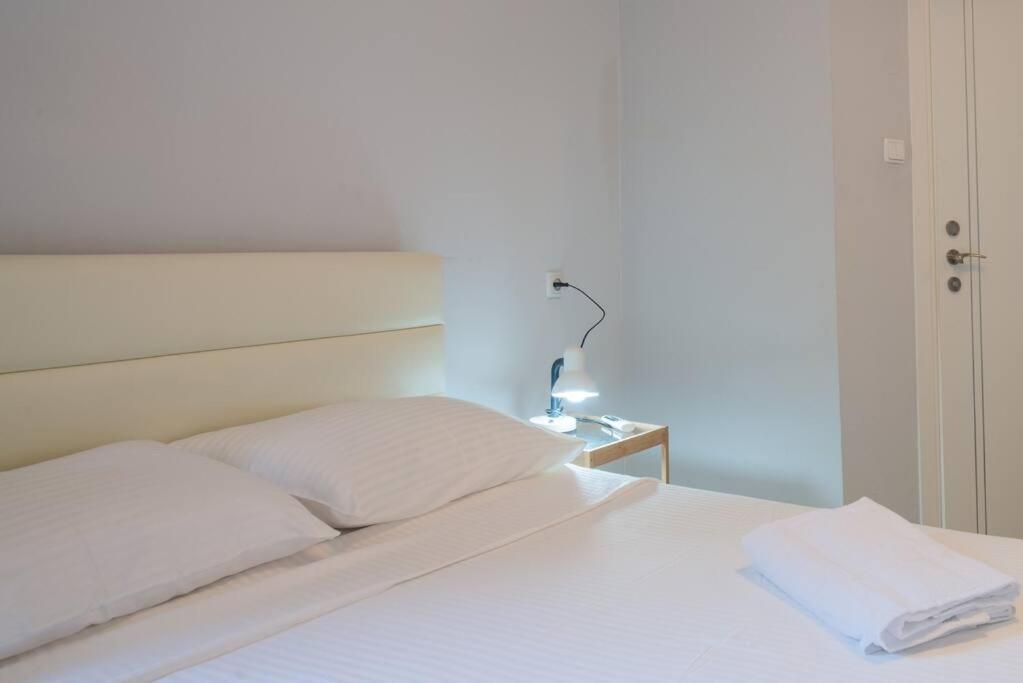 Royal Aparatment On The Sea , Blvd Nitza 34 Netanya Exterior photo
