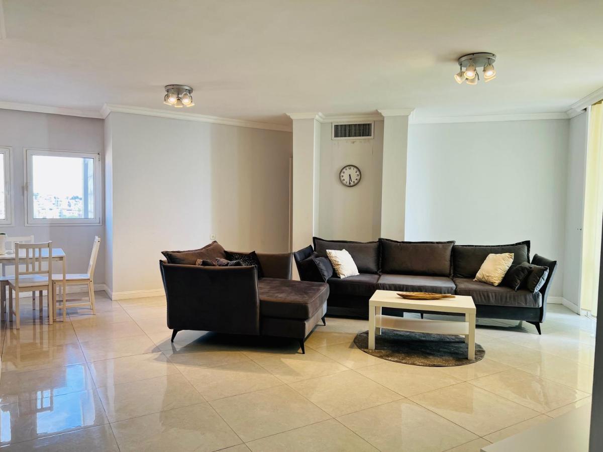 Royal Aparatment On The Sea , Blvd Nitza 34 Netanya Exterior photo